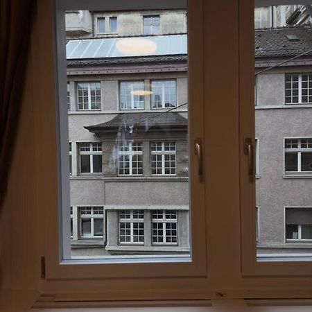 Suesse Wohnung In Zuercher Altstadt 3 Цюрих Экстерьер фото