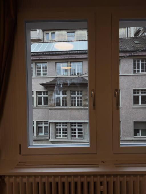 Suesse Wohnung In Zuercher Altstadt 3 Цюрих Экстерьер фото