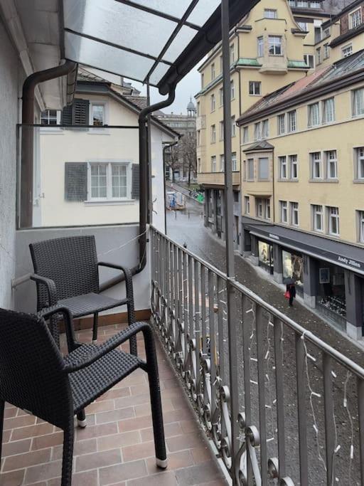 Suesse Wohnung In Zuercher Altstadt 3 Цюрих Экстерьер фото