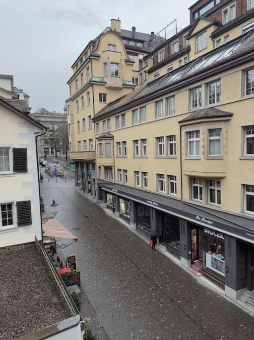 Suesse Wohnung In Zuercher Altstadt 3 Цюрих Экстерьер фото