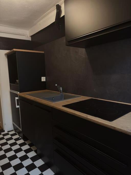 Suesse Wohnung In Zuercher Altstadt 3 Цюрих Экстерьер фото